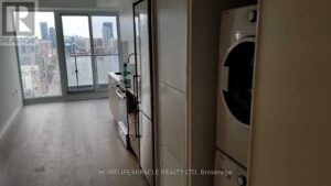 #3512 -251 JARVIS ST Living Area