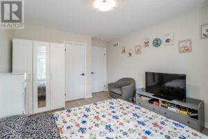 63 PROGRESS CRES, Kitchener, Ontario Bed Room 2 Side View
