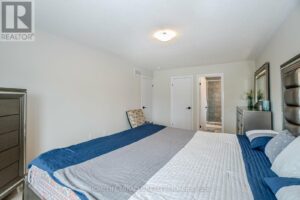 63 PROGRESS CRES, Kitchener, Ontario Bed Room Door View