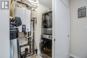 63 PROGRESS CRES, Kitchener, Ontario Heating System