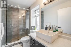 63 PROGRESS CRES, Kitchener, Ontario Wash Room